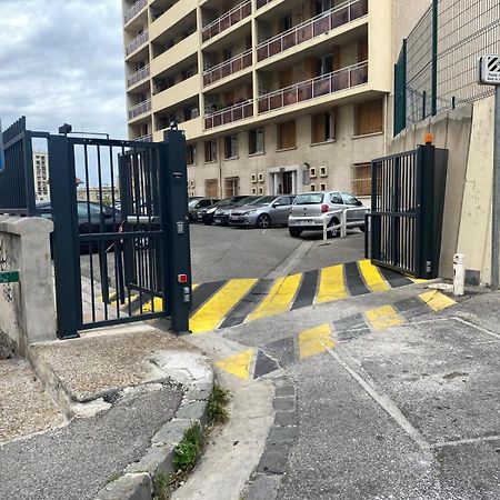 Appartement T4 A Deux Pas De La Gare St Charles マルセイユ エクステリア 写真