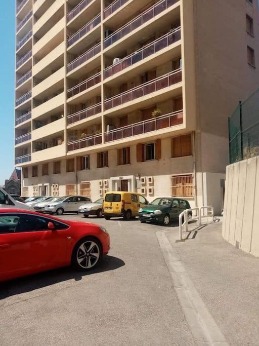 Appartement T4 A Deux Pas De La Gare St Charles マルセイユ エクステリア 写真