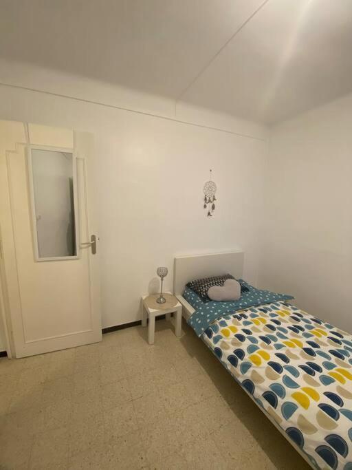 Appartement T4 A Deux Pas De La Gare St Charles マルセイユ エクステリア 写真
