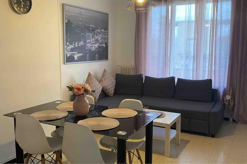 Appartement T4 A Deux Pas De La Gare St Charles マルセイユ エクステリア 写真