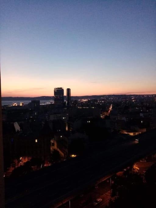 Appartement T4 A Deux Pas De La Gare St Charles マルセイユ エクステリア 写真